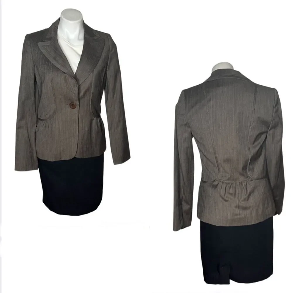 CLASSIQUES ENTIER Pin Striped Blazer Jacket Brown One Button Peplum Lined Size 6